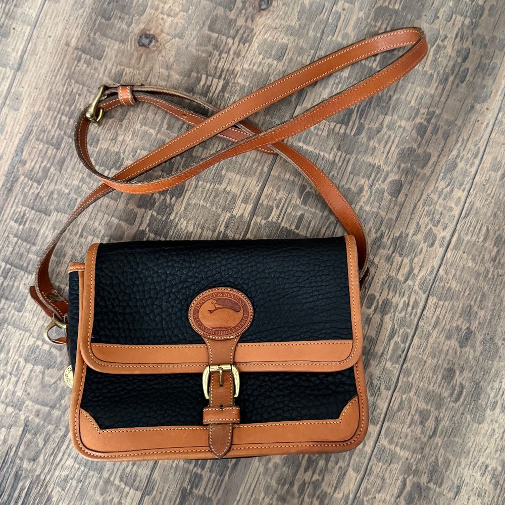Dooney & Bourke Handbag